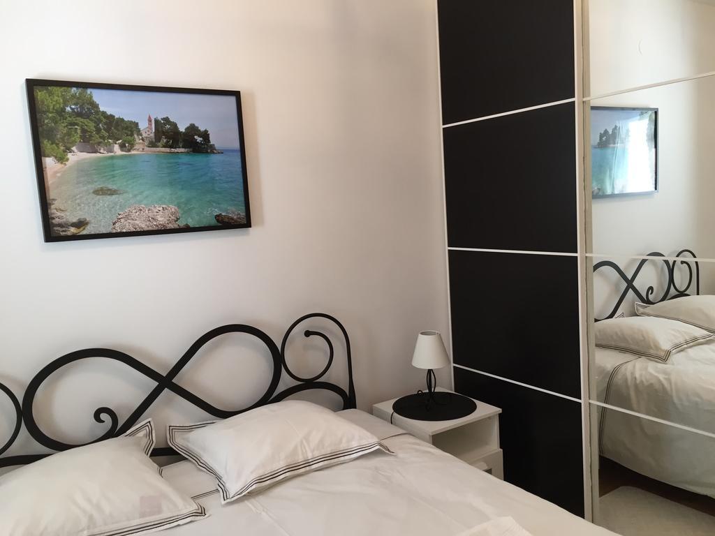 Jelena Apartments Бол Екстер'єр фото